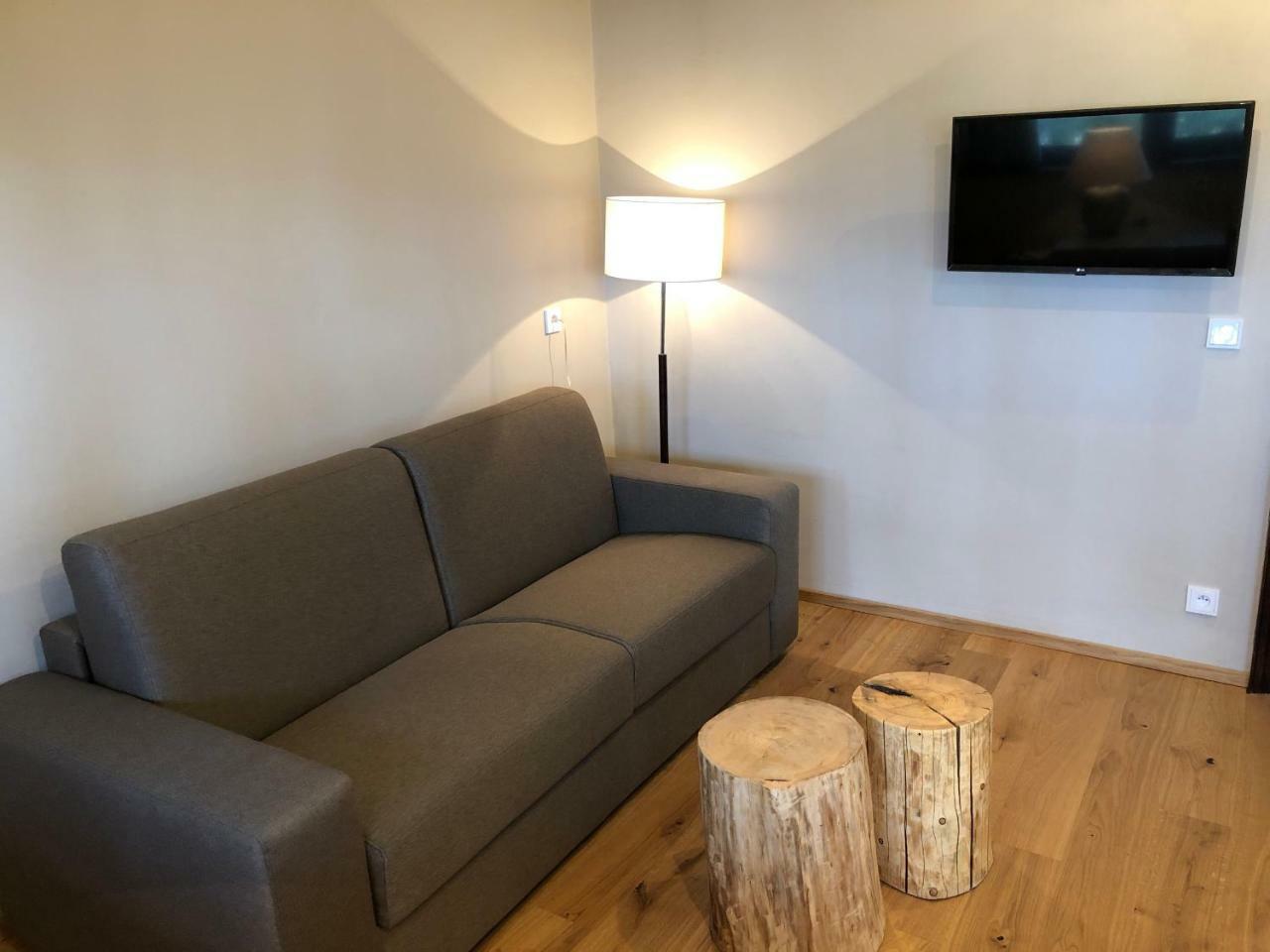 Hotel Koliba U Cerneho Medveda Zlín Esterno foto